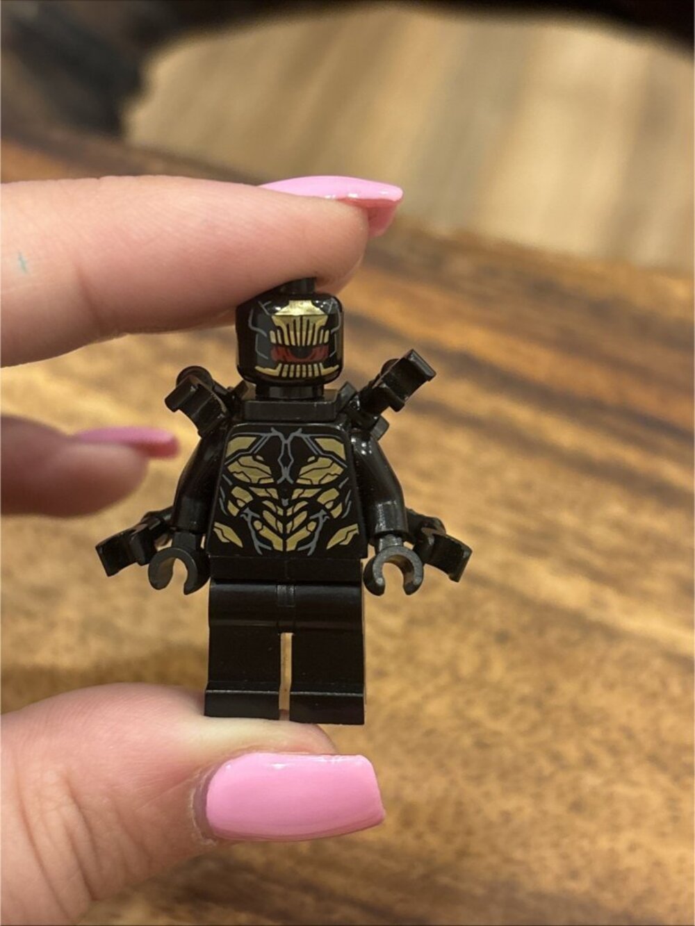 Lego Minifigure ( Authentic )